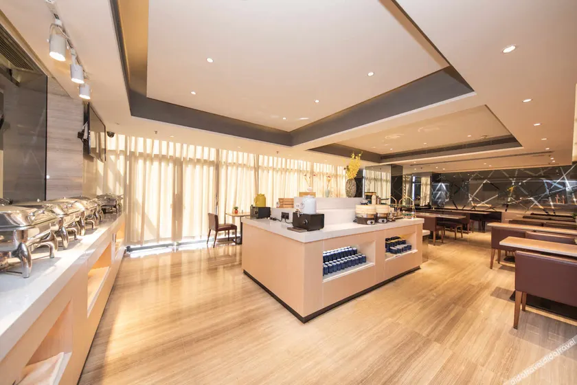 Starway Hotel (Foshan Shunde Midea Headquarters) - Image 1