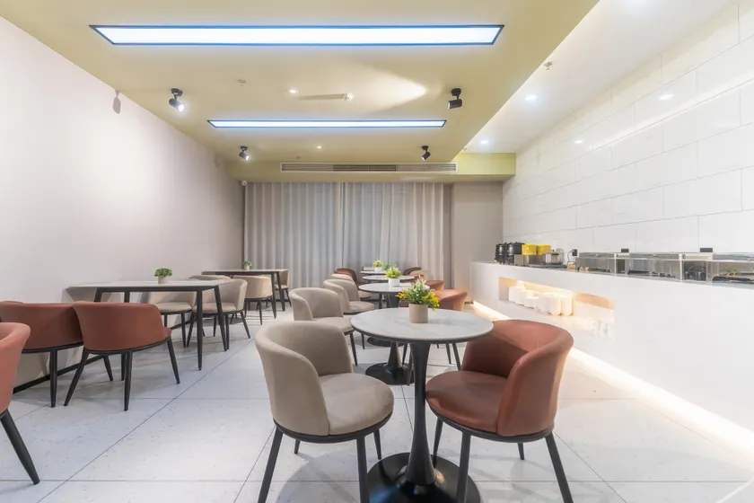 GreenTree Inn Express Hotel (Wenshang Zhongdu Street Ruyi Branch) - Image 1