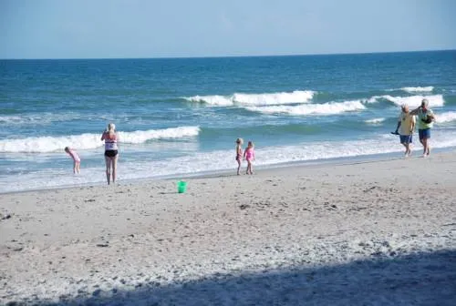 Myrtle Beach Resort By Beach Vacations - Image 1