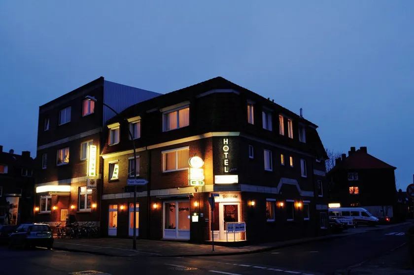 Hotel Prinz Heinrich - Image 1