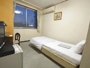 Business Hotel Kurogane Ryokan - Image 1