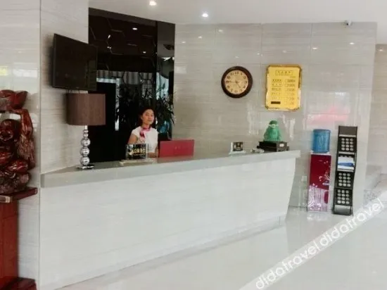 Shanyin Huachen Hotel - Image 1