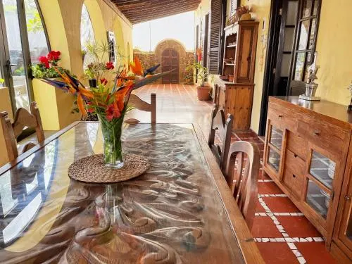 Villa del Monte - Image 1