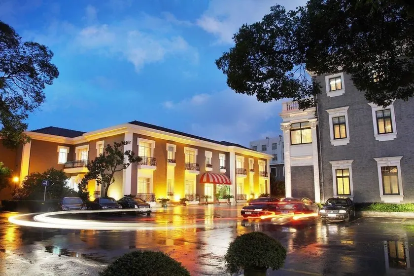 Juna Liangxi Hotel - Image 1