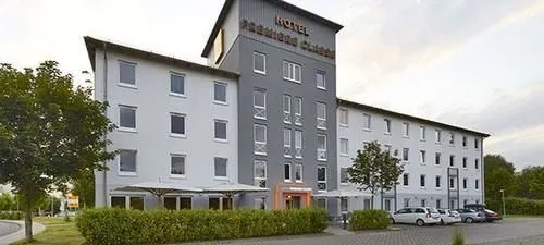 Hotel Premiere Classe Berlin Dreilinden - Image 1