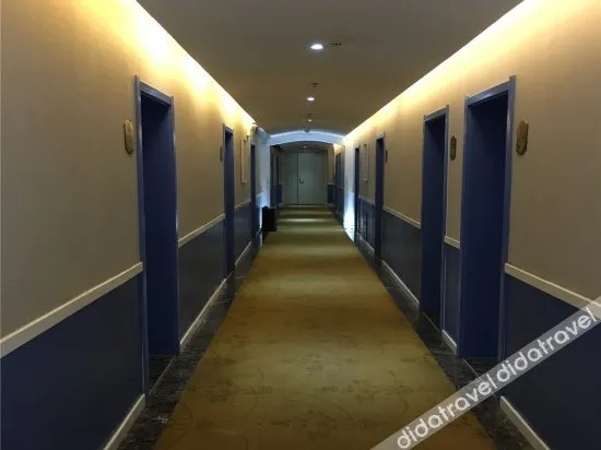 Yiyi Boutique Hotel (Lanzhou Central Provincial Maternity and Child Store) - Image 1