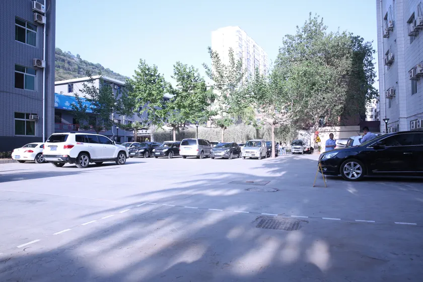 Xifu Hotel - Image 1