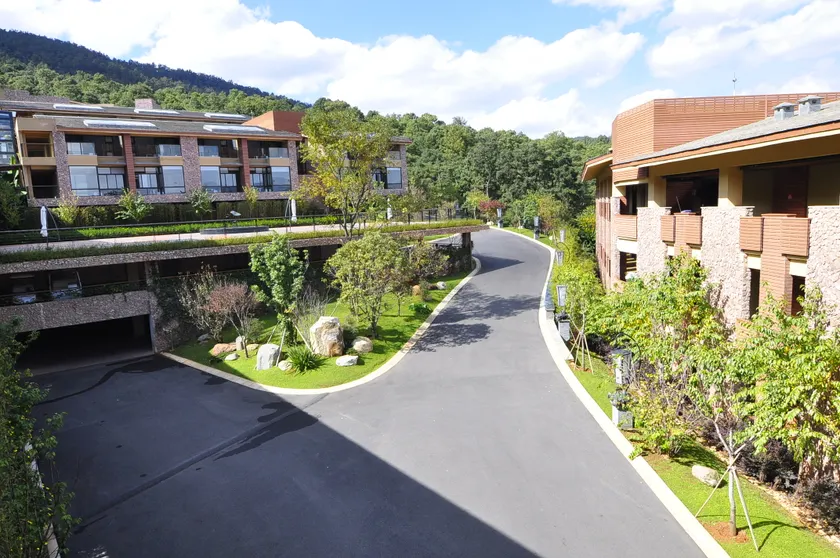 Jinfang Hot Spring Banshan Hotel - Image 1