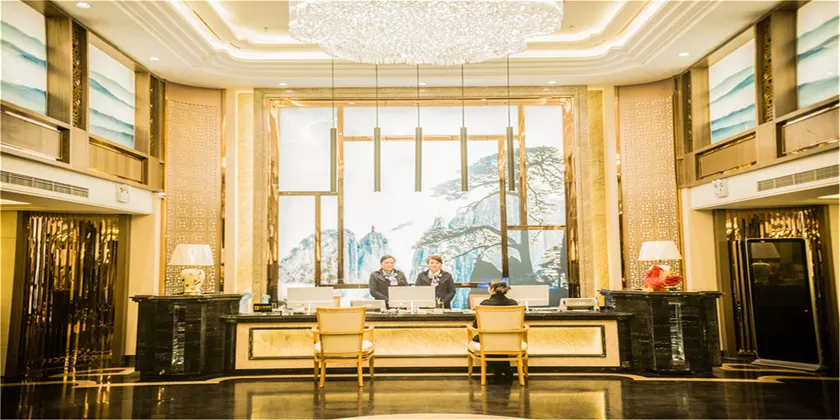 Huai Yuan Yun She Hotel - Image 1