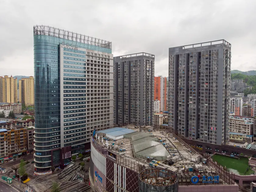 Yahang Hotel (Zunyi Medical College Shidai Tianjie) - Image 1