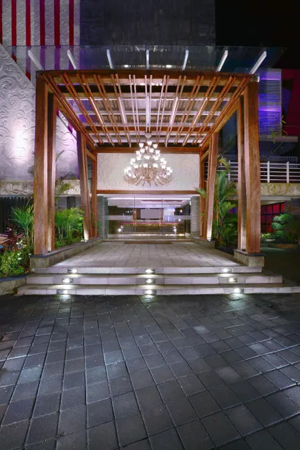 The Vasini Hotel - Image 1