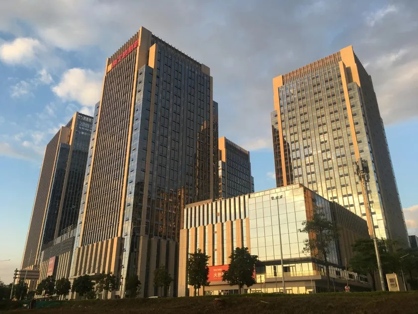 Manhattan Hotel (Guangxi University) - Image 1