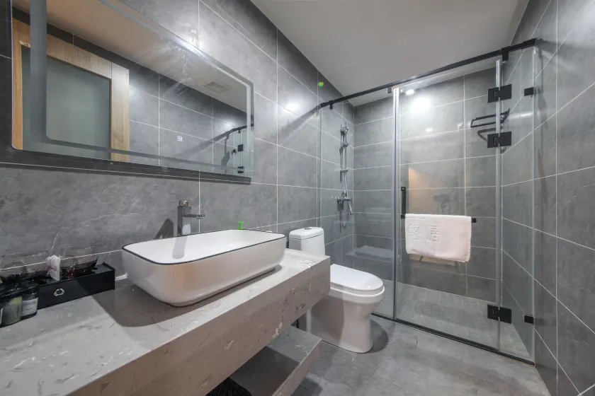 Wuhan Yiju Hotel (Wugang Sports Center Happy Valley) - Image 1