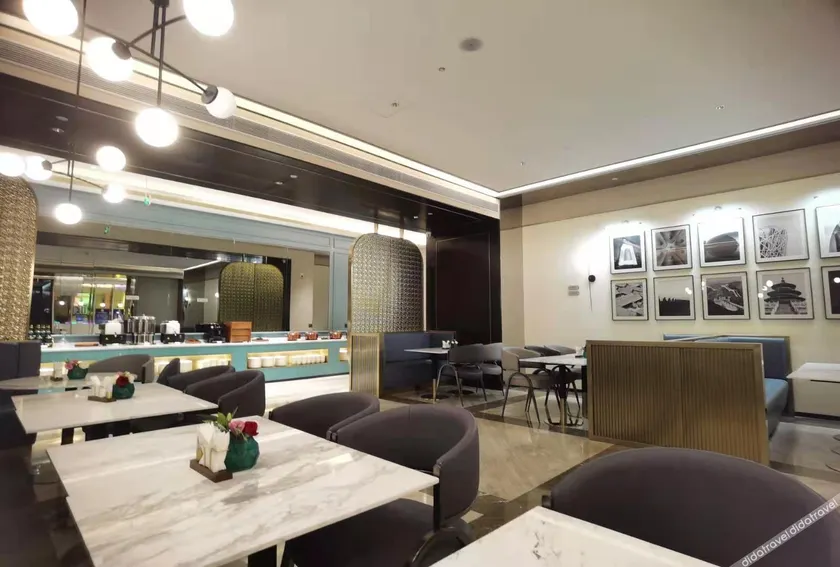Crystal Hotel Beijing South Railway Station Xitieying - Image 1