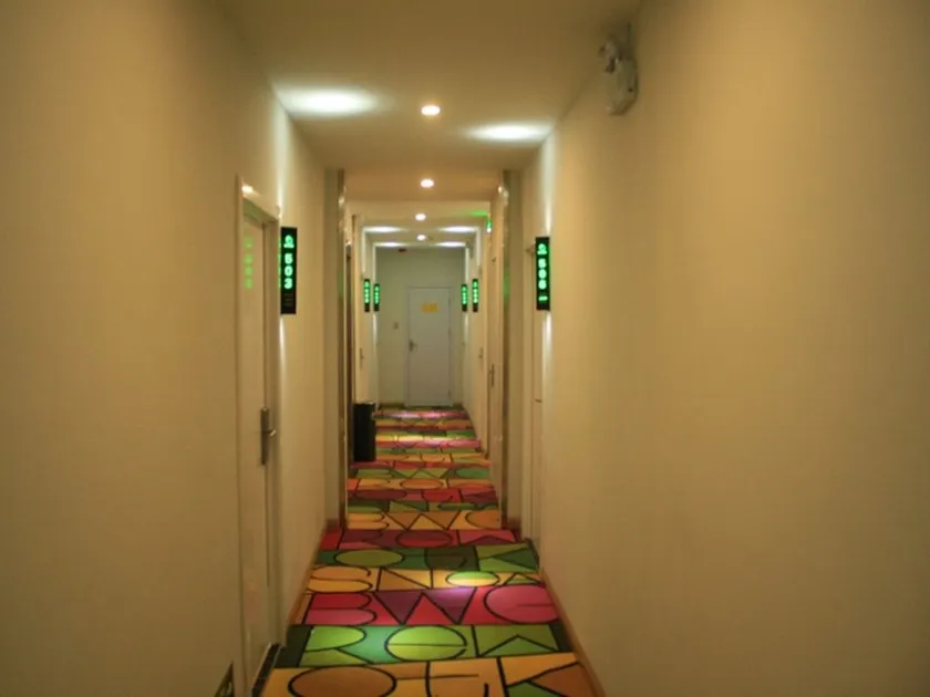 GreenTree Inn Xinzhou Jingle County ECheng Road Shell Hotel - Image 1