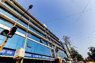 Hotel Prime Inn - Image 1