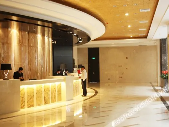 Qingdu International Hotel - Image 1