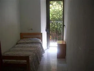 Hostal El Tera - Image 1