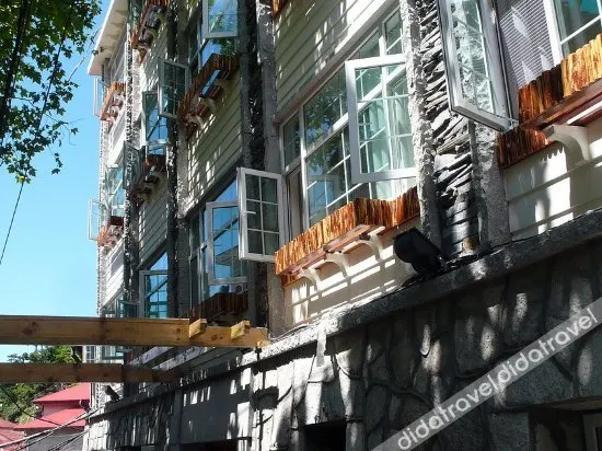 Lushan Luyuan Hotel - Image 1