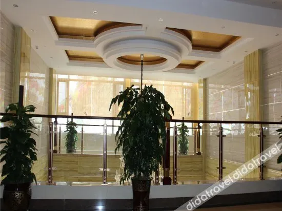 Yongsheng Chenghai Maoyuan Hotel - Image 1