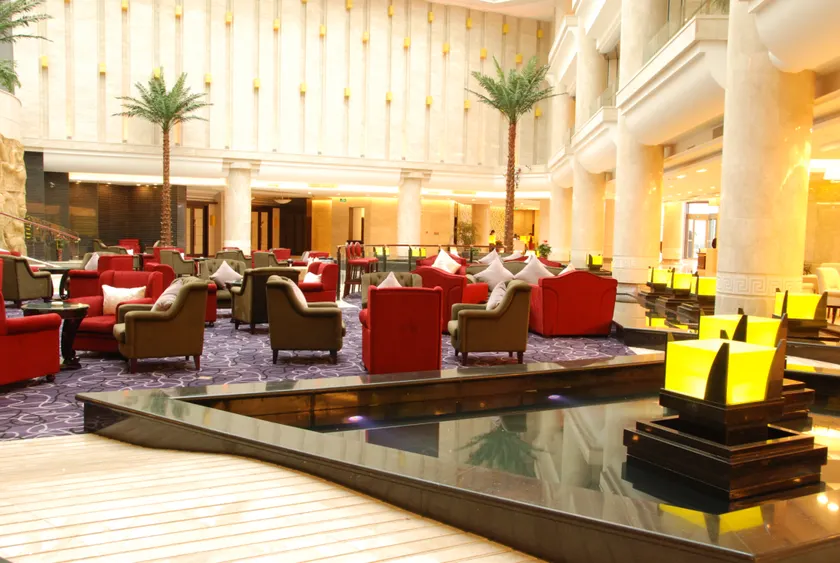 Zhenghe International Hotel - Image 1