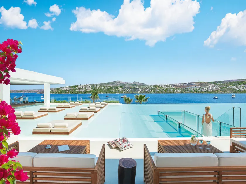 Cape Bodrum Luxury Hotel & Beach - Image 1