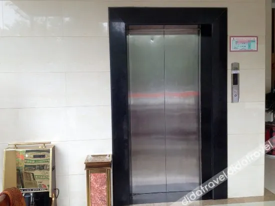 Mindu Business Hotel - Image 1