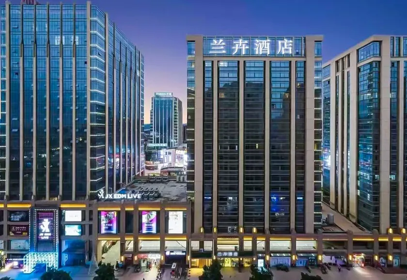 Lanhui Hotel (Wuzhou sanqicheng store) - Image 1