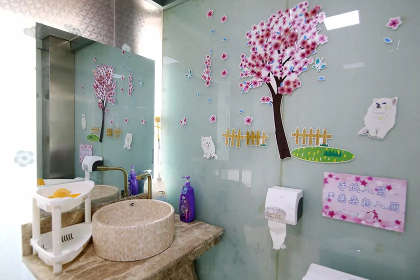 Lanzhou Caihong Hotel - Image 1