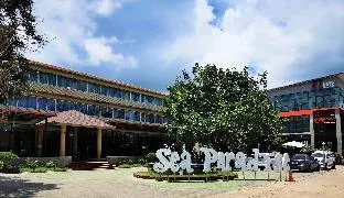Sea Paradise Hotel Sattahip - Image 1