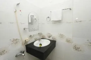 An Thuy Hotels - Dalat - Image 1