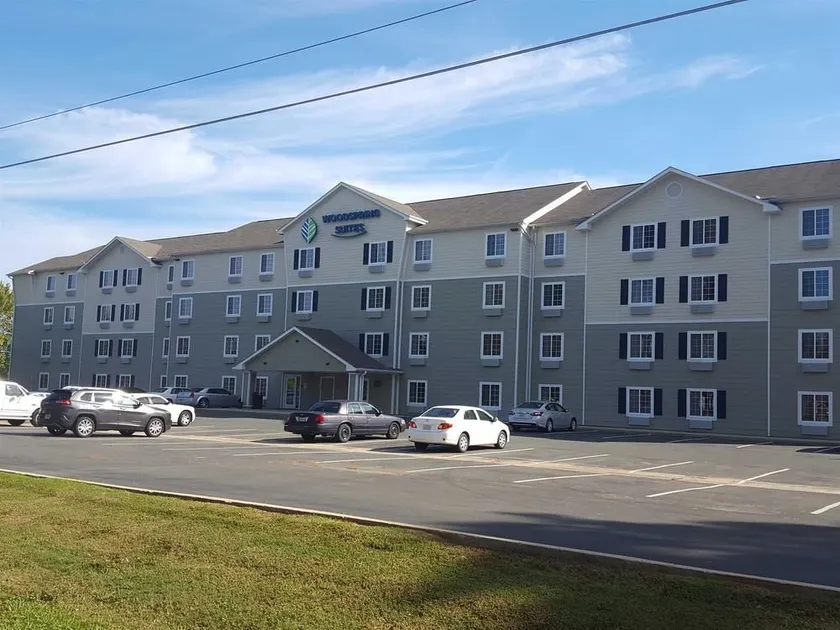 Studio 6 Extended Stay Shreveport Airport LA - Image 1