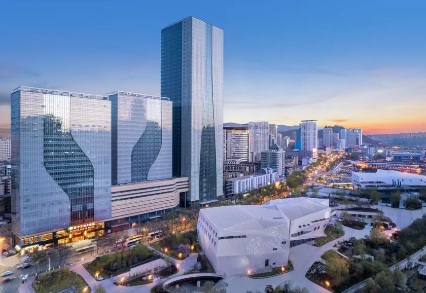 Xining Sanyu Hotel - Image 1