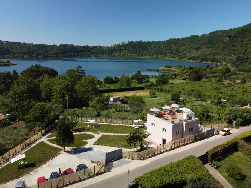 il Lago di Nemi - Image 1