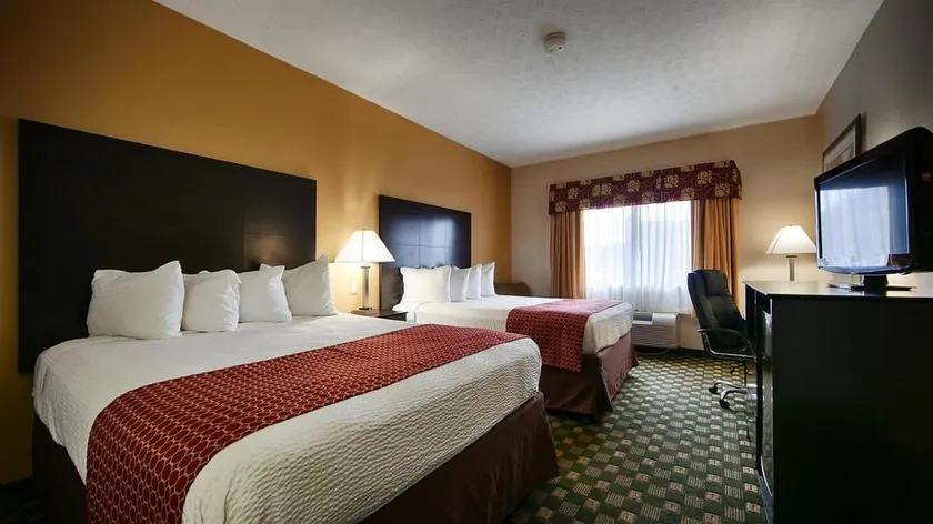 Best Western Paris Inn - Image 1