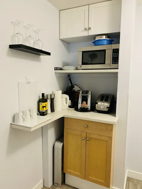 Romantic 1-Bedroom Serviced Apartment Kitchen & AC 143 - Image 1