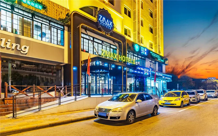 Zmax hotels (Tianjin Five Old Street, Xi Nan Lou, metro station shop) - Image 1