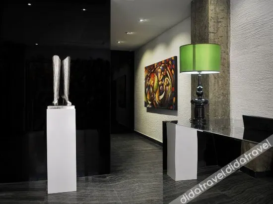 Quanzi Art Inn - Image 1