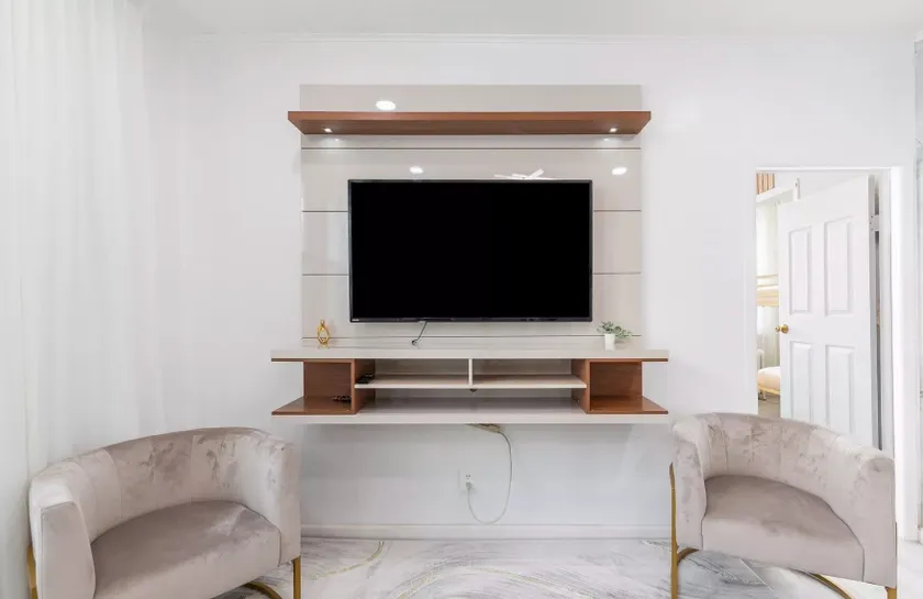 Luxury Living in the Heart of NY - Image 1