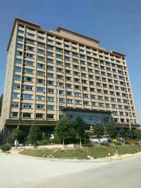Fu Ying Men Hotel - Image 1