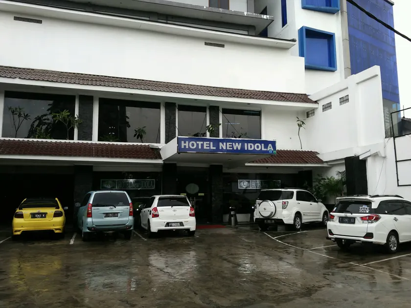 Hotel New Idola - Image 1
