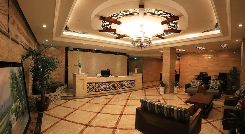 ORIENT HOTEL - Image 1