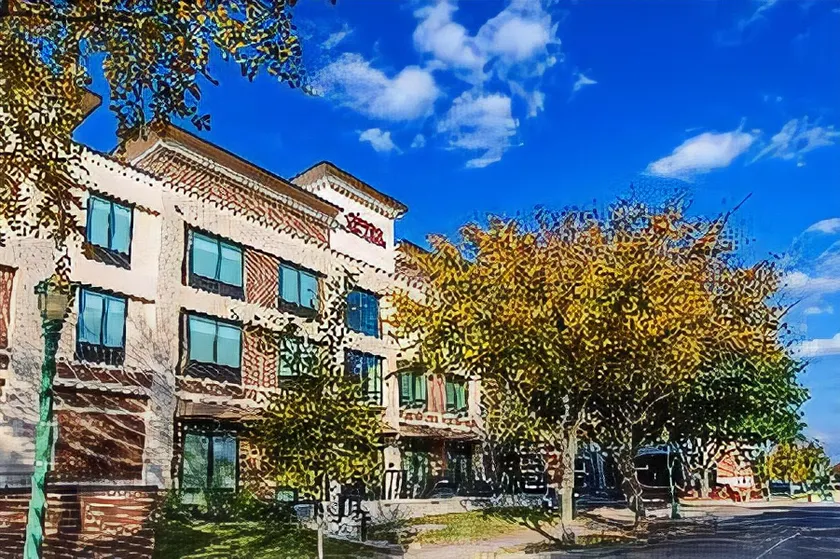 Hampton Inn & Suites Keller Town Center - Image 1