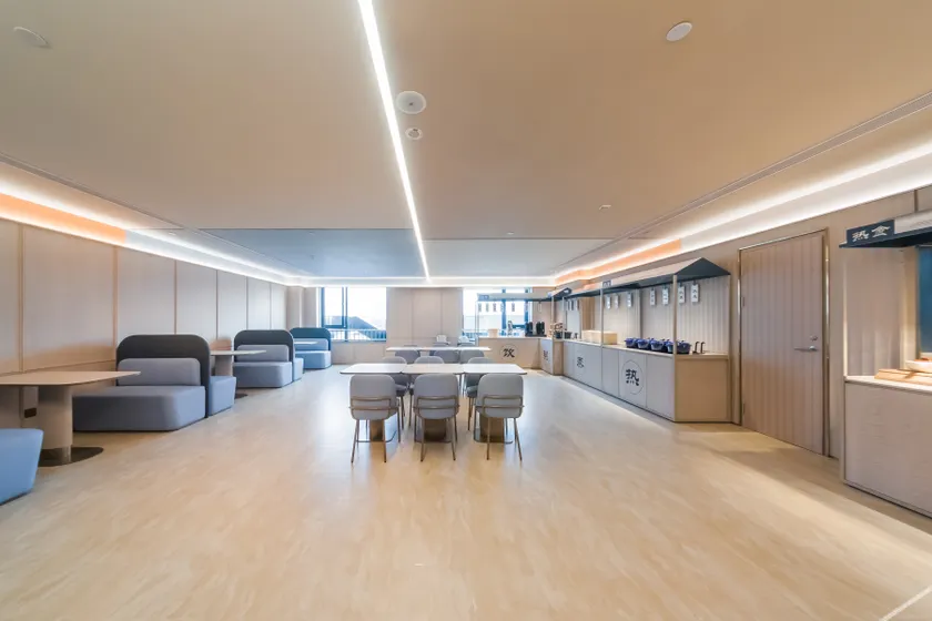 HanTing Hotel (Langfang Hualian Xiangbai) - Image 1