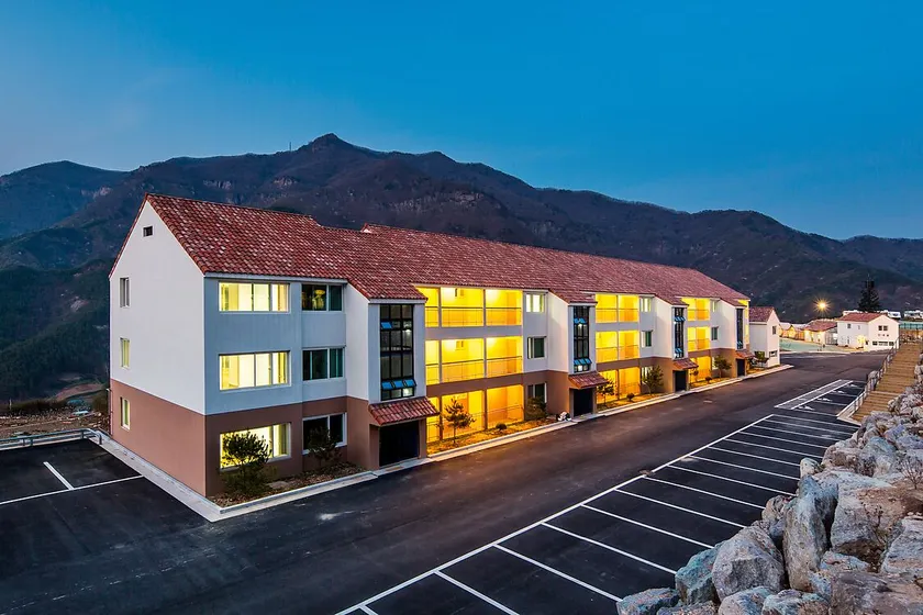 Milmo Resort - Image 1