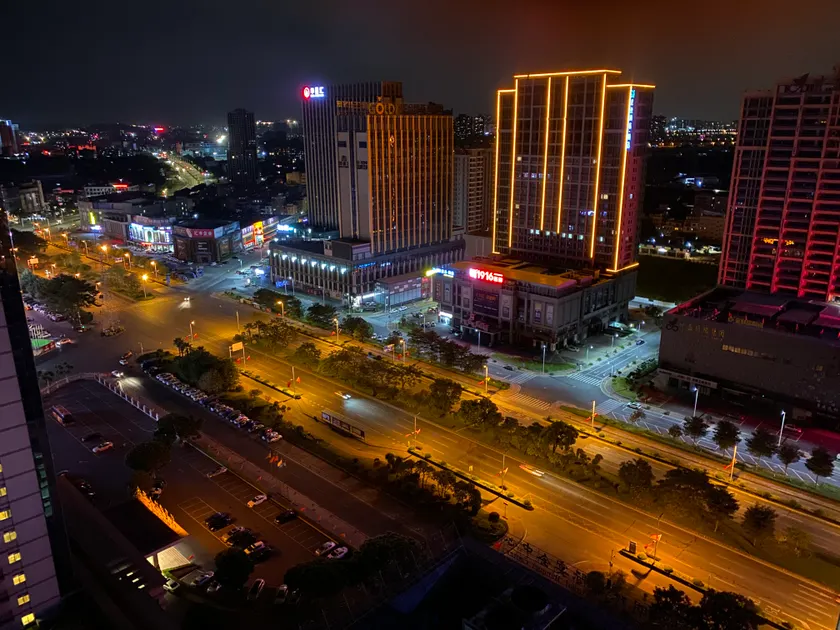 Foshan Golden Lily Service Apartment - Image 1