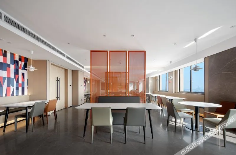 Maison New Century Hotel  Zhenhai  Xiepu  Ningbo - Image 1