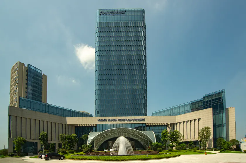 Howard Johnson Tianxi Plaza Chongqing - Image 1