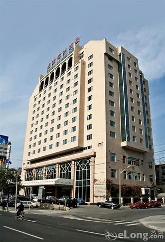 Phoenix Suyuan Hotel - Image 1