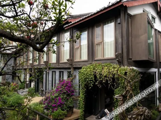 Jingli Yisu Inn - Image 1